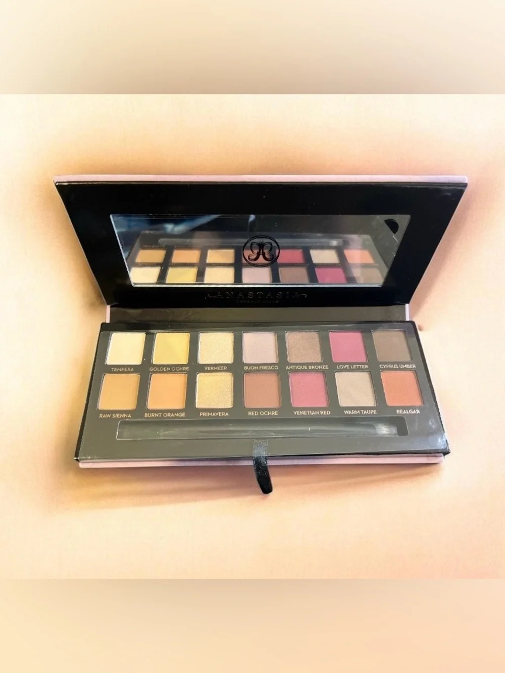 Anastasia Beverly Hills Modern Renaissance Eyeshadow Palette
